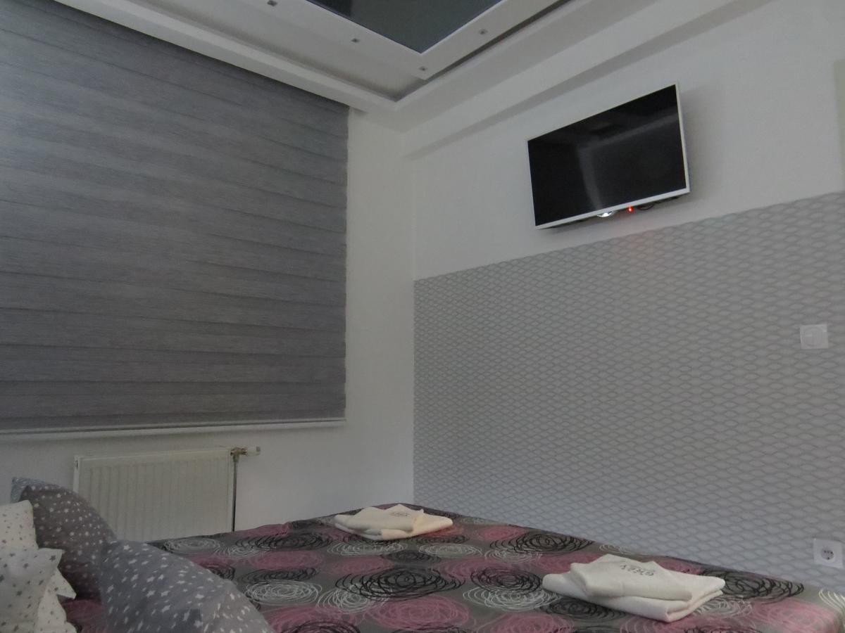 Grey Apartment Ni Eksteriør bilde
